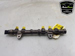 Druksensor van een Citroën Nemo (AA) 1.3 HDi 75 2013