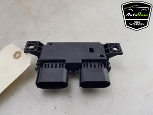 Gebruikte Brandstofpomp module Mercedes V (447.8) 2.0 300d 16V Prijs € 30,25 Inclusief btw aangeboden door AutoHam