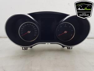 Gebruikte Cockpit Mercedes V (447.8) 2.0 300d 16V Prijs € 477,95 Inclusief btw aangeboden door AutoHam