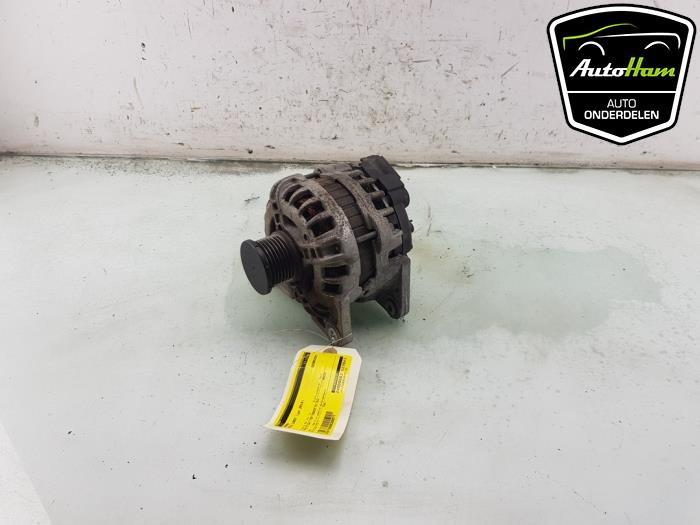 Gebruikte Dynamo Dacia Lodgy (JS/SD0J) 1.2 TCE 16V Prijs € 65,00 Margeregeling aangeboden door AutoHam