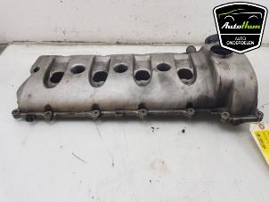 Gebruikte Kleppendeksel Porsche Cayenne (9PA) 4.5 V8 32V Turbo Prijs € 95,00 Margeregeling aangeboden door AutoHam
