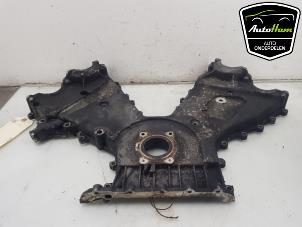 Gebruikte Distributiedeksel Porsche Cayenne (9PA) 4.5 V8 32V Turbo Prijs € 85,00 Margeregeling aangeboden door AutoHam