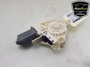 Gebruikte Motor electrisch raam Seat Alhambra (7N) 1.4 TSI 16V Prijs € 20,00 Margeregeling aangeboden door AutoHam