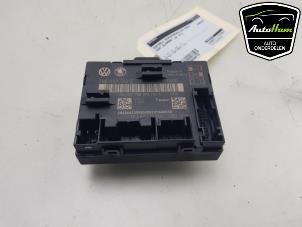 Gebruikte Centrale Deurvergrendelings Module Seat Alhambra (7N) 1.4 TSI 16V Prijs € 40,00 Margeregeling aangeboden door AutoHam