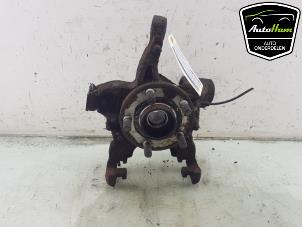 Gebruikte Fusee rechts-voor Ford S-Max (GBW) 2.5 Turbo 20V Prijs € 30,00 Margeregeling aangeboden door AutoHam