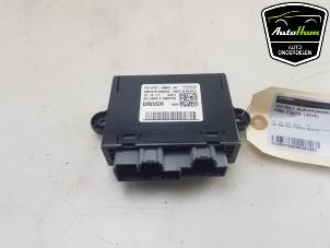 Gebruikte Centrale Deurvergrendelings Module Ford Fiesta 7 1.0 EcoBoost 12V 100 Prijs € 30,00 Margeregeling aangeboden door AutoHam