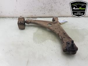 Gebruikte Draagarm rechts-voor Seat Alhambra (7N) 1.4 TSI 16V Prijs € 25,00 Margeregeling aangeboden door AutoHam
