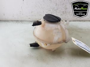 Gebruikte Koelvloeistof Reservoir Seat Alhambra (7N) 1.4 TSI 16V Prijs € 10,00 Margeregeling aangeboden door AutoHam