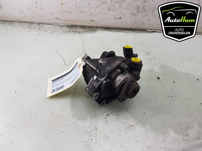 Gebruikte Pomp Servo Audi A6 (C6) 3.2 V6 24V FSI Quattro Prijs € 50,00 Margeregeling aangeboden door AutoHam
