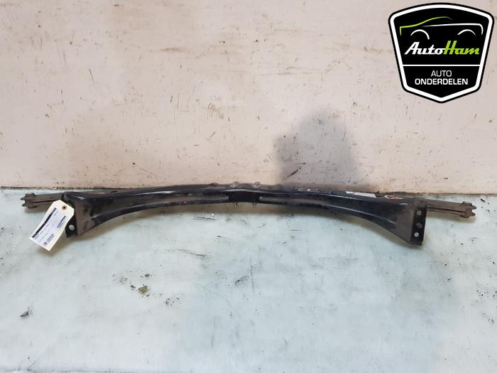 Gebruikte Subframe Renault Twingo III (AH) ZE R80 Prijs € 95,00 Margeregeling aangeboden door AutoHam