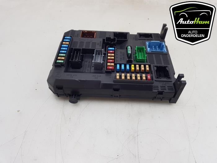 Gebruikte Bodycontrol Module Peugeot 208 I (CA/CC/CK/CL) 1.2 12V e-THP PureTech 110 Prijs € 75,00 Margeregeling aangeboden door AutoHam