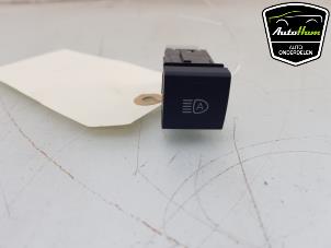 Gebruikte Schakelaar Toyota Corolla Touring Sport (E21/EH1) 2.0 16V Hybrid 200 Prijs € 20,00 Margeregeling aangeboden door AutoHam