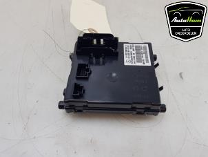 Gebruikte AAC Unit Computerkachel Mercedes C Estate (S205) C-350 e 2.0 16V Prijs € 25,00 Margeregeling aangeboden door AutoHam