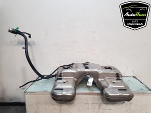 Gebruikte Brandstoftank BMW X5 (F15) xDrive 40e 2.0 Prijs op aanvraag aangeboden door AutoHam