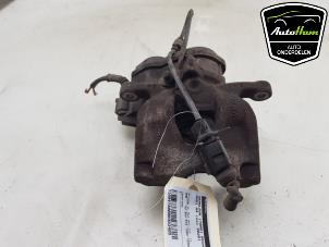 Gebruikte Remklauw (Tang) rechts-achter Audi A4 Avant (B9) 2.0 40 TFSI Mild hybrid 16V Prijs € 95,00 Margeregeling aangeboden door AutoHam