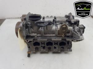 Gebruikte Cilinderkop Seat Arona (KJX) 1.0 TSI 12V Prijs € 250,00 Margeregeling aangeboden door AutoHam