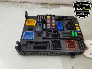 Gebruikte Bodycontrol Module Fiat Doblo Cargo 1.5 D Multijet 100 Prijs € 125,00 Margeregeling aangeboden door AutoHam