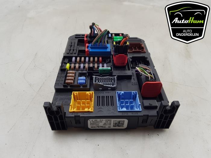 Computer Body Control van een Opel Combo Cargo 1.5 CDTI 130 2020