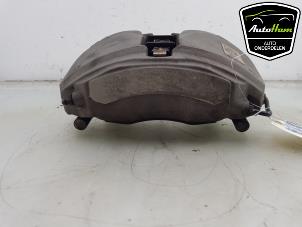 Gebruikte Remklauw (Tang) links-voor Audi A4 Avant (B9) 2.0 40 TFSI Mild hybrid 16V Prijs € 95,00 Margeregeling aangeboden door AutoHam