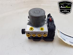 Gebruikte ABS Pomp Volkswagen Crafter (SY) 2.0 TDI Prijs € 302,50 Inclusief btw aangeboden door AutoHam