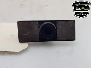 Gebruikte Sensor PDC Volkswagen Crafter (SY) 2.0 TDI Prijs € 24,20 Inclusief btw aangeboden door AutoHam