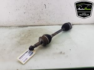 Gebruikte Homokineetas links-voor Toyota Yaris III (P13) 1.5 16V Hybrid Prijs € 95,00 Margeregeling aangeboden door AutoHam