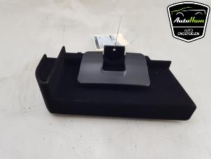 Gebruikte Wireless charger Porsche Panamera (971G) 4.0 V8 32V Turbo Prijs op aanvraag aangeboden door AutoHam