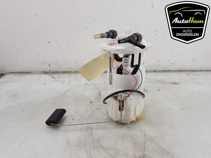 Gebruikte Tank element Pomp Mercedes Citan (415.6) 1.5 109 CDI Prijs € 72,60 Inclusief btw aangeboden door AutoHam
