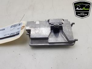 Gebruikte Camera voorzijde Porsche Cayenne II (92A) 3.0 S E-Hybrid 24V Prijs € 125,00 Margeregeling aangeboden door AutoHam