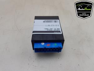 Gebruikte Comfort Module BMW M3 (E36/2) 3.2 24V Prijs € 75,00 Margeregeling aangeboden door AutoHam