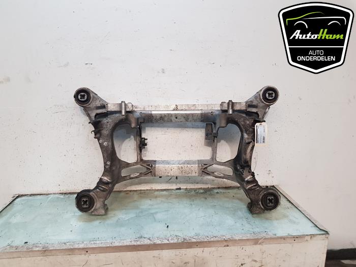 Gebruikte Subframe Porsche Taycan (Y1A) 79/84 kWh Prijs € 425,00 Margeregeling aangeboden door AutoHam