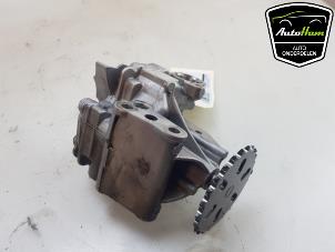 Gebruikte Oliepomp Mercedes Vito (447.6) 1.6 111 CDI 16V Prijs € 90,75 Inclusief btw aangeboden door AutoHam