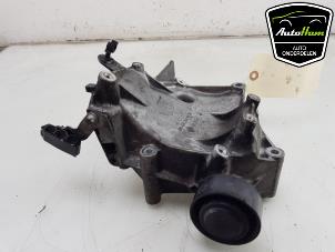 Gebruikte Dynamosteun boven Mercedes GLC Coupe (C253) 2.2 220d 16V BlueTEC 4-Matic Prijs € 40,00 Margeregeling aangeboden door AutoHam