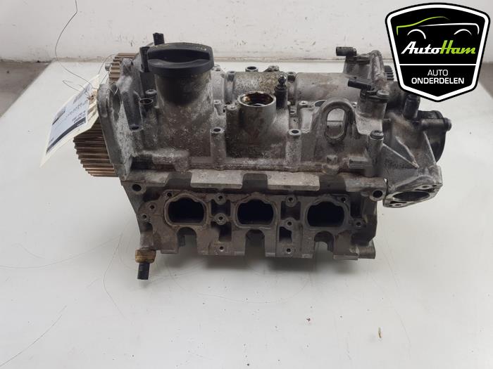 Gebruikte Cilinderkop Volkswagen Golf VII (AUA) 1.0 TSI 12V BlueMotion Prijs € 225,00 Margeregeling aangeboden door AutoHam