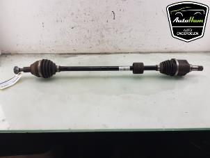 Gebruikte Steekas rechts-voor Seat Ibiza V (KJB) 1.0 TSI 12V Prijs op aanvraag aangeboden door AutoHam