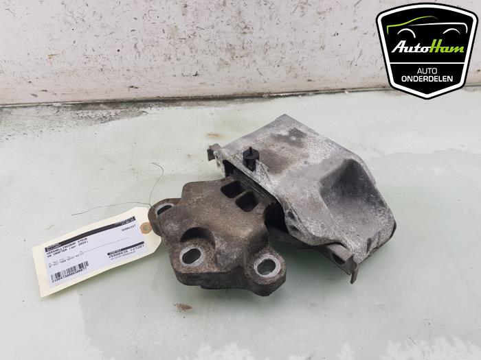 Gebruikte Versnellingsbak Steun Volkswagen Crafter (SY) 2.0 TDI FWD Prijs € 54,45 Inclusief btw aangeboden door AutoHam