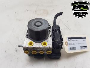 Gebruikte ABS Pomp Renault Twingo III (AH) 1.0 SCe 70 12V Prijs € 55,00 Margeregeling aangeboden door AutoHam