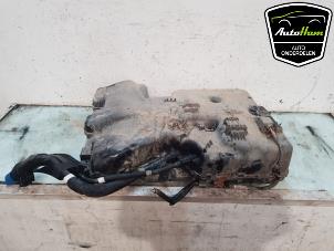 Gebruikte Adblue tank Volkswagen Crafter (SY) 2.0 TDI FWD Prijs € 332,75 Inclusief btw aangeboden door AutoHam