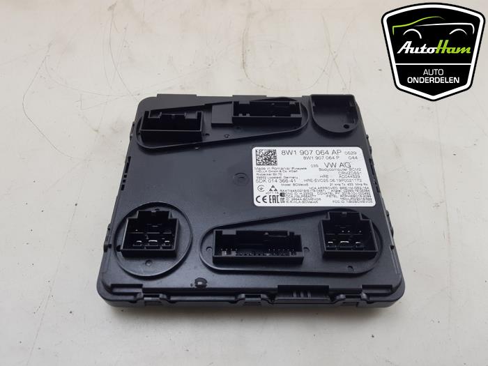 Gebruikte Bodycontrol Module Audi e-tron (GEN) 55 quattro Prijs € 85,00 Margeregeling aangeboden door AutoHam