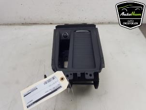 Gebruikte Middenconsoles Audi E-tron (GEN) 55 quattro Prijs € 60,00 Margeregeling aangeboden door AutoHam