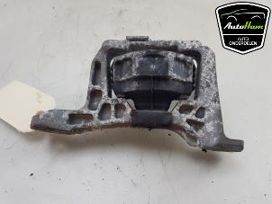 Gebruikte Motorrubber Ford Kuga II (DM2) 1.6 EcoBoost 16V Prijs € 35,00 Margeregeling aangeboden door AutoHam