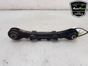 Gebruikte Reactiestang links-achter BMW 4 serie (F32) 435d xDrive 3.0 24V Prijs € 20,00 Margeregeling aangeboden door AutoHam