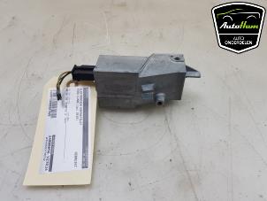 Gebruikte Stuurslot Ford C-Max (DXA) 1.0 Ti-VCT EcoBoost 12V 125 Prijs € 30,00 Margeregeling aangeboden door AutoHam