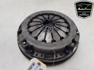 Gebruikte Vliegwiel dubbele massa Ford Puma 1.0 Ti-VCT EcoBoost mHEV 12V Prijs € 250,00 Margeregeling aangeboden door AutoHam