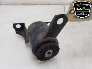 Gebruikte Motorrubber Ford Fiesta 6 (JA8) 1.25 16V Prijs € 25,00 Margeregeling aangeboden door AutoHam