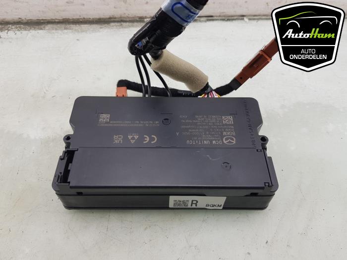 Telefoon Module van een Mazda 3 Sport (BP) 2.0 SkyActiv-X M Hybrid 16V 2023