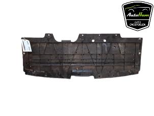 Gebruikte Bumperdeel midden-voor Mazda 3 Sport (BP) 2.0 SkyActiv-X M Hybrid 16V Prijs € 75,00 Margeregeling aangeboden door AutoHam