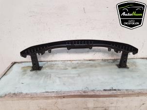 Gebruikte Bumperframe voor Mazda 3 Sport (BP) 2.0 SkyActiv-X M Hybrid 16V Prijs € 125,00 Margeregeling aangeboden door AutoHam