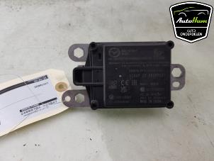 Gebruikte Radar sensor Mazda 3 Sport (BP) 2.0 SkyActiv-X M Hybrid 16V Prijs € 375,00 Margeregeling aangeboden door AutoHam