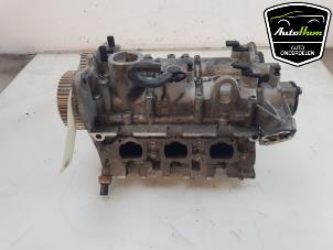 Gebruikte Cilinderkop Volkswagen Polo VI (AW1) 1.0 TSI 12V Prijs € 350,00 Margeregeling aangeboden door AutoHam
